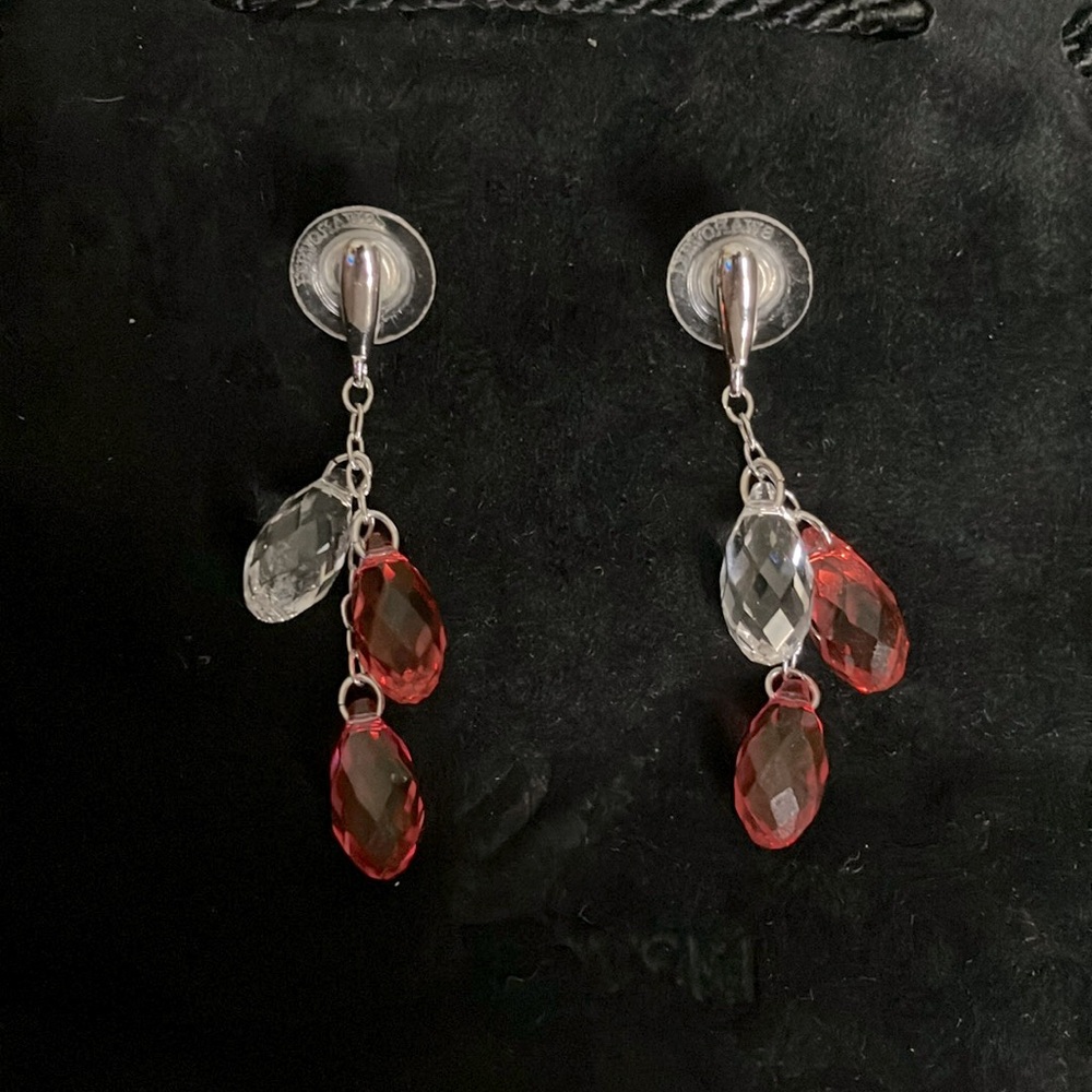 🩷Swarovski “Lagoon” Indian Pink Pierced Earrings🩷 - Picture 3 of 4